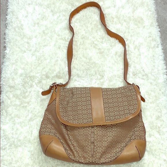 Coach Handbags - Coach messenger/laptop bag